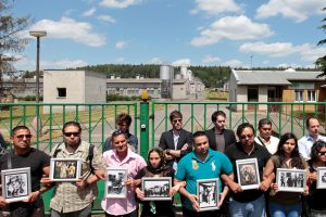 Čekijoje sutarta iškelti kiaulių fermą iš romų žudynių vietos