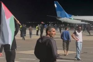 Dagestano oro uosto šturmas: suimta 60 protestuotojų