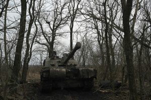 Ukrainos kariuomenė: rusai smarkiai apšaudo teritorijas šalies pietuose