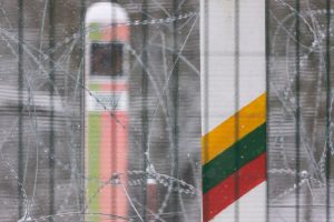 Pasienyje su Baltarusija neįleista dešimt neteisėtų migrantų