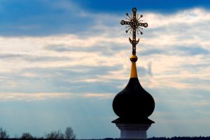 Rusijos katalikų bažnyčia pasmerkė paminklinės lentos M. Reiniui sunaikinimą
