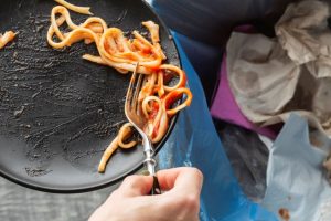 Maisto švaistymas Lietuvoje – didelė problema: kaip to išvengti?