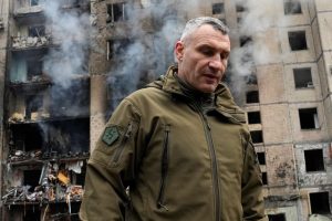 Kyjivo meras: V. Zalužnui reikia dėkoti už tai, kad ukrainiečiai patikėjo ginkluotosiomis pajėgomis