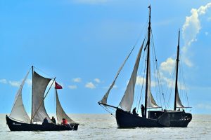 Jūros šventę vėl papuoš „Dangės flotilė“ – atkurti senieji istoriniai laivai
