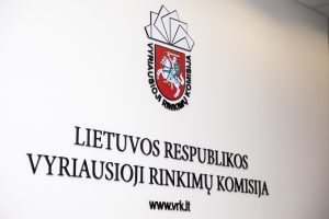 Partijos merų rinkimams neskuba skirti lėšų