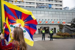 Prie Kinijos ambasados Vilniuje Tibeto rėmėjai rengia pilietinę akciją