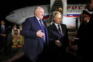 V. Putinas atvyko į Baltarusiją dviejų dienų vizito