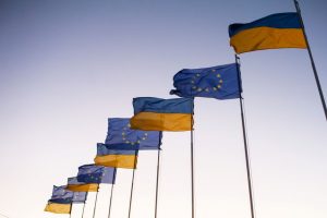 ES pritarė planui panaudoti pelną iš įšaldyto Rusijos turto Ukrainai apginkluoti