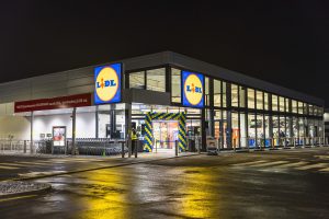 Kaune duris atvėrė nauja „Lidl“ parduotuvė