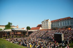 Liepos 6-ąją Kaunas kviečia švęsti drauge: ką verta pamatyti, patirti ir kur sudalyvauti