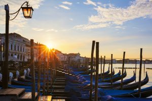 Venecija apmokestina vienadienių turistų apsilankymą