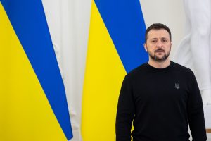 V. Zelenskis: šį mėnesį Ukrainos gynybos pramonė pagamins dešimt savaeigių pabūklų „Bohdan“