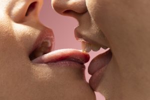 Oralinio sekso paslaptys: 10 patarimų, kaip merginai suteikti nepamirštamą malonumą