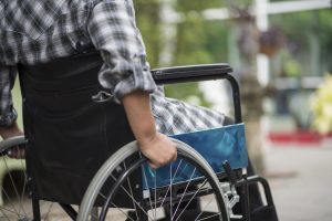 Seime pateiktos pataisos, kuriomis siekiama vienodinti šalpos pensijų skyrimų sąlygas neįgaliems asmenims