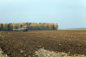 ŽŪM: keturiuose šalies rajonuose paankstinta tręšimo laikotarpio pradžia