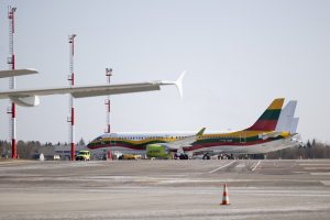 LTOU: Vilniaus oro uosto sandėlio rangovo konkursas bus tęsiamas