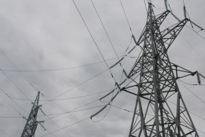 „Litgrid“: didmeninė elektros kaina per savaitę mažėjo 11 proc.