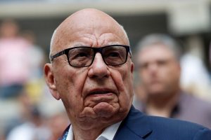 92-ejų žiniasklaidos magnatas R. Murdochas atšaukė penktąsias vestuves