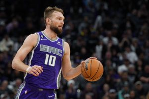 NBA: D.Sabonis ir „Kings“ žengia pergalingai