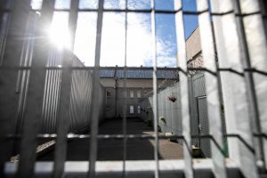 Steigiant Kalėjimų tarnybą, ministerija tikisi modernesnės bausmių vykdymo sistemos