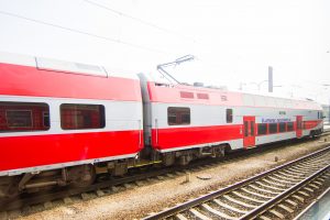Įspėja: šią savaitę nekursuos traukiniai tarp Vilniaus ir Klaipėdos