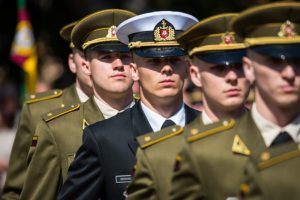 Lietuvos karo akademijos absolventams – pirmasis karininko laipsnis