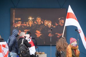 Vilniuje rengiamas aukcionas paremti politinius kalinius ir jų šeimas Baltarusijoje