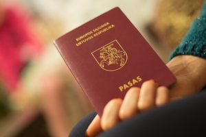Vyriausybė sugriežtino procedūras dėl Lietuvos pilietybės