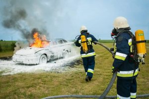 Elektromobiliai ir gaisrai: lazda – perlenkta?