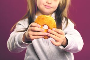 Kaip vaikams ateityje išvengti nutukimo, diabeto, onkologinių ligų?