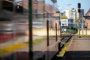 Sudėtingus laikus išgyvenantys „Lietuvos geležinkeliai“: turime tris kryptis