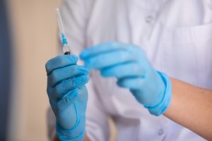 PSO: reikalingos naujos vakcinos nuo koronaviruso