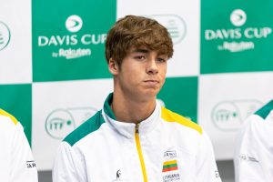 Žiniasklaida: jaunas Lietuvos tenisininkas žaidė poroje su rusu – federacija tai vadina klaida