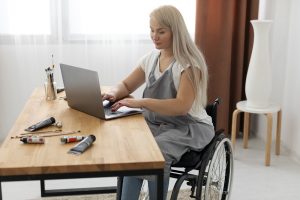 Seime – palengvinimas dirbti neįgaliesiems ir nepasiturintiems