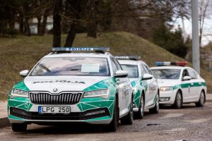 Kėdainių rajone – tragiška BMW ir vilkiko kaktomuša: žuvo 19-metė vairuotoja (papildyta) 