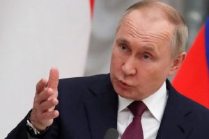 Baltieji rūmai: V. Putinas gali laimėti karą, jei bus nutraukta pagalba Ukrainai