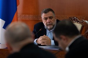 Sulaikytas buvęs Kalnų Karabacho lyderis pradėjo bado streiką