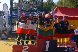 Lietuvos stipriausiųjų ugniagesių gelbėtojų rinktinė Europos čempionate iškovojo aukso medalius