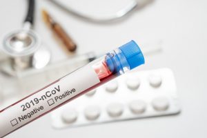 EVA pritarė „Pfizer“ tabletės nuo COVID-19 naudojimui ekstremaliosios situacijos sąlygomis