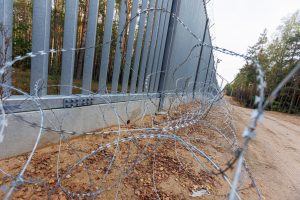 Pasienyje su Baltarusija apgręžti du neteisėti migrantai