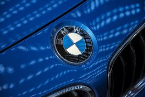 Kaune pirkėjas pavogė parduodamą BMW