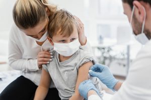 SAM kanclerė: galimybė nuo COVID-19 vakcinuoti vaikus turėtų atsirasti gruodį