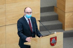 Seimo vadovė: kanclerio atleidimas nesusijęs su duomenų teikimu „Skaidrinam“ iniciatyvai