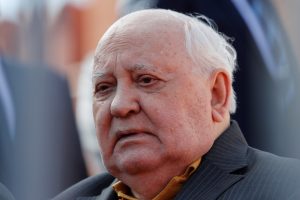 Dėl M. Gorbačiovo teisių perėmėjo Vilniuje iškeltoje byloje teismas nori kreiptis į Rusiją