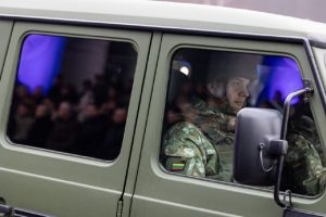 Vyriausybė uždraudė kariams, pareigūnams laisvalaikiu vykti į Rusiją, Baltarusiją, Kiniją