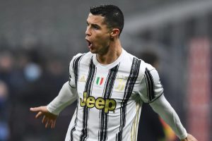 Italijos taurės pusfinalyje Milane – du C. Ronaldo įvarčiai