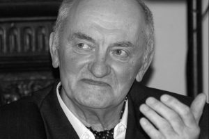 Mirė poetas ir vertėjas A. Dabulskis