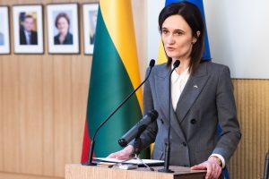 Seimo pirmininkė: pareiškimas dėl karių siuntimo į Ukrainą siunčia du signalus