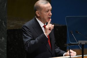 R. T. Erdoganas: po išpuolio Ankaroje teroristai niekada nepasieks savo tikslų