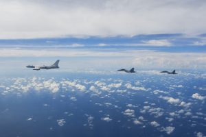 Kinija skelbia rengianti naujas karines pratybas: tai rimta JAV ir Taivano atgrasymo priemonė